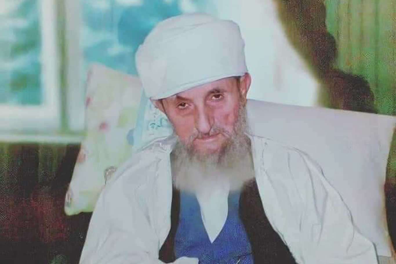 Âlim ve kanaat önderi Seyda Molla Hüseyin El-Sisemi 103 yaşında vefat etti Âlim ve kanaat önderi Seyda Molla Hüseyin El-Sisemi 103 yaşında vefat etti